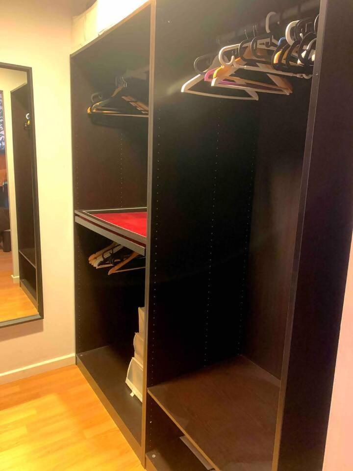 Un Hogar En El Centro Con Parking Gratuito Apartment
