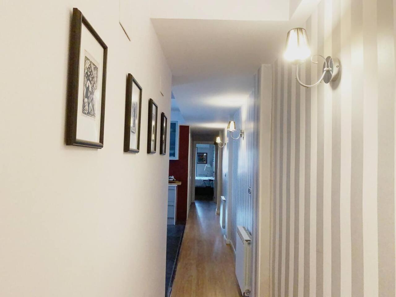 Un Hogar En El Centro Con Parking Gratuito Apartment *